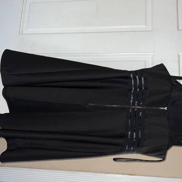 City Studio Dress - Picture 3 of 4